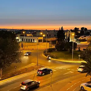 https://apartamento-bellathalia-totalmente-reformado.es-andalucia.com